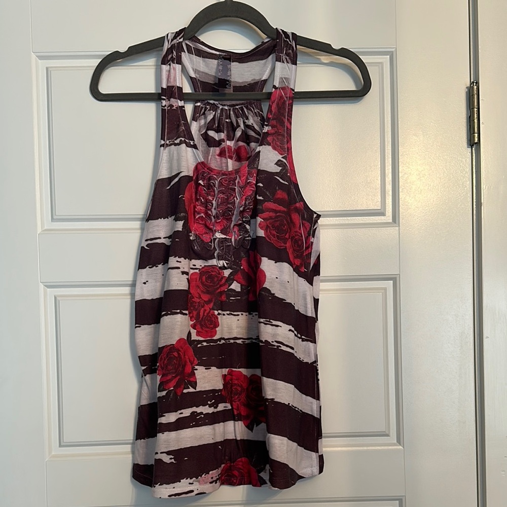 Black and White Striped Sleeveless Tank Top